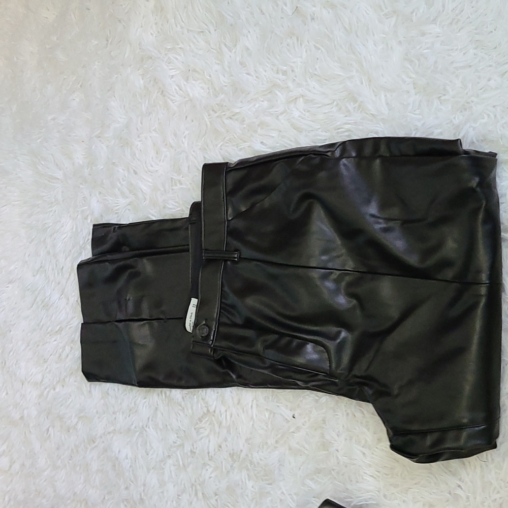Vegan leather split hem !!long length!! pants